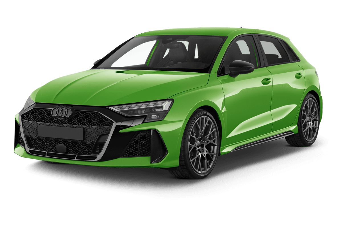 Schräge Frontansicht eines Audi RS3 Sportback , freigestellt