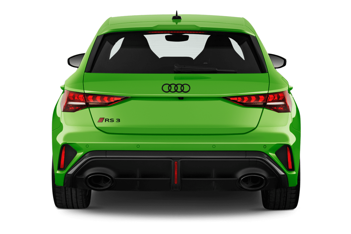 Heckansicht eines Audi RS3 Sportback 