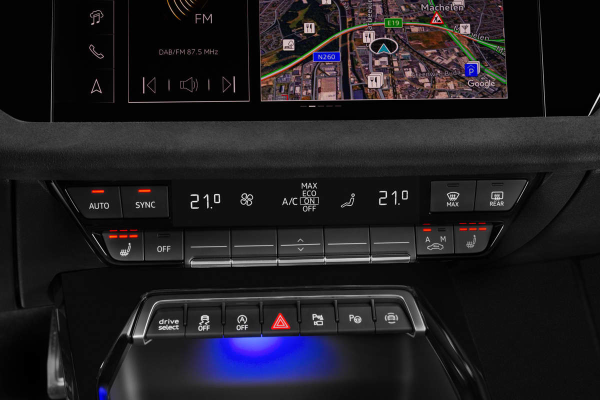 Klimasteuerung eines Audi RS3 Sportback 