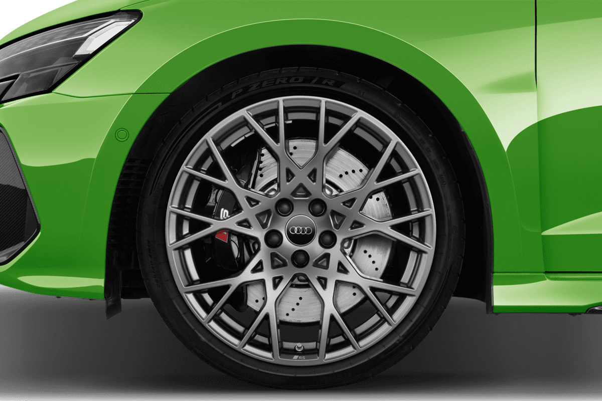 Radkappe oder Felge eines Audi RS3 Sportback 