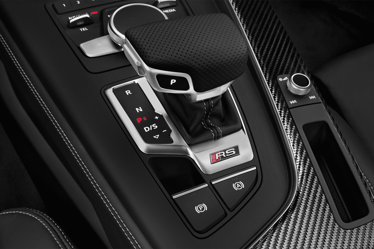 Schaltknüppel eines Audi RS5 Coupé