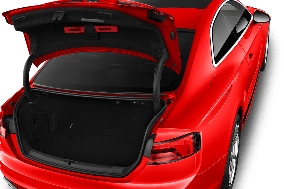 Kofferraum eines Audi RS5 Coupé