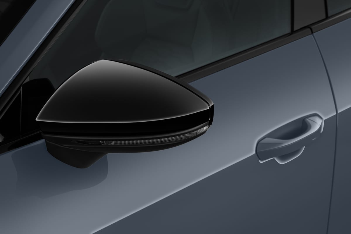 Rückspiegel eines Audi RS e-tron GT