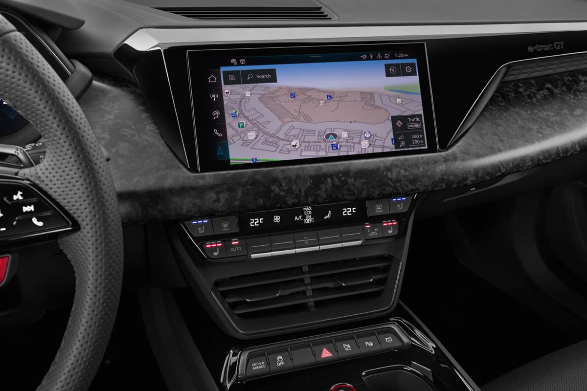 Mittelkonsole eines Audi RS e-tron GT
