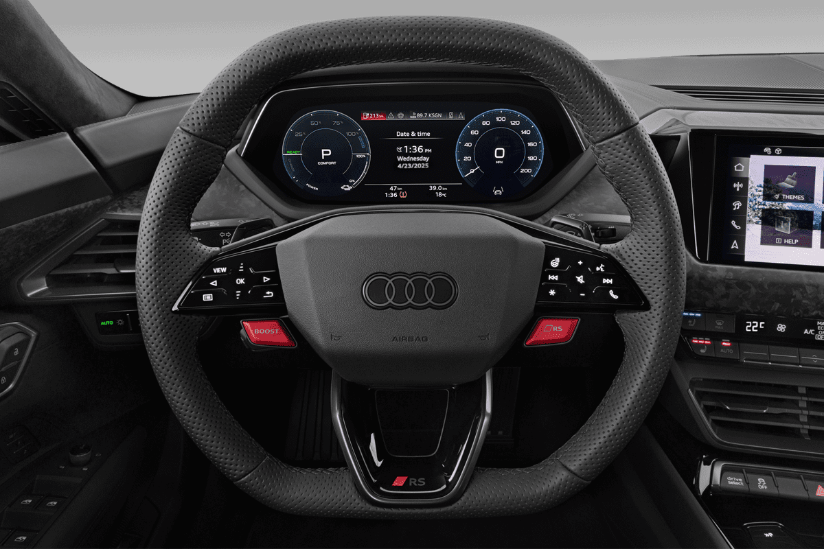 Lenkrad eines Audi RS e-tron GT