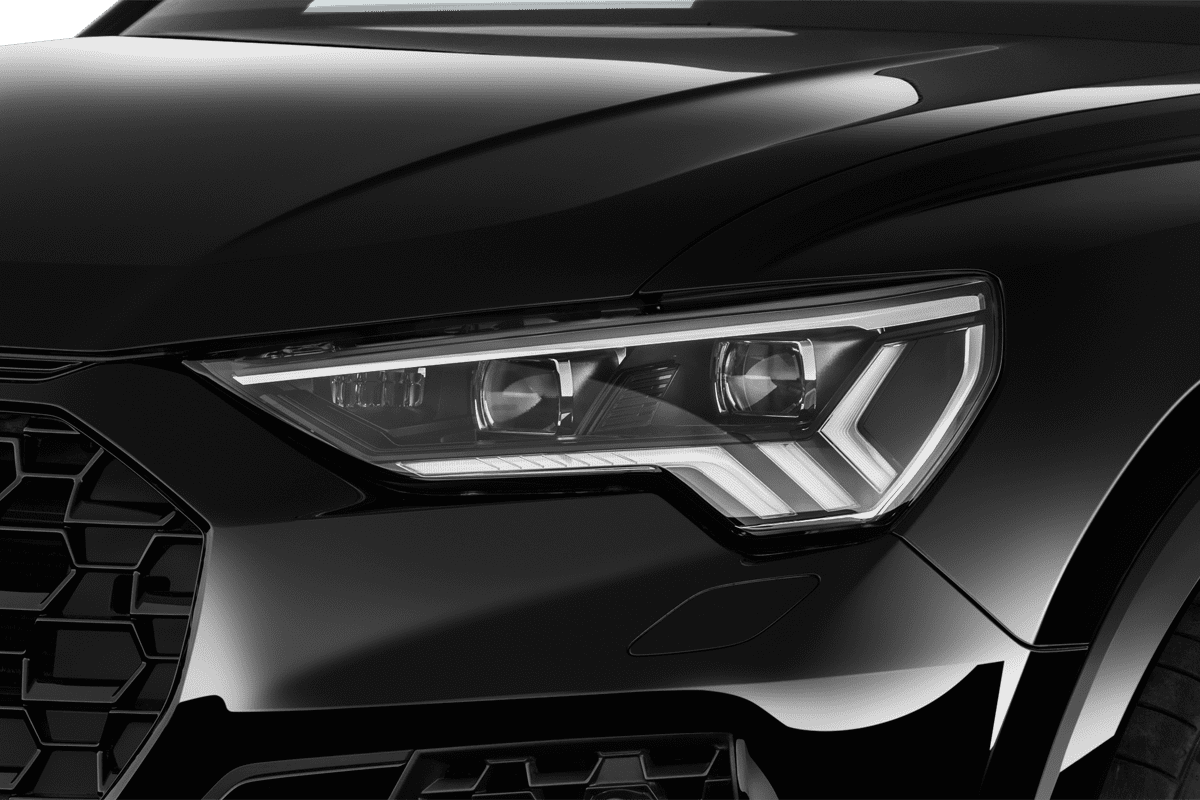 Frontscheinwerfer eines Audi RS Q3 Sportback