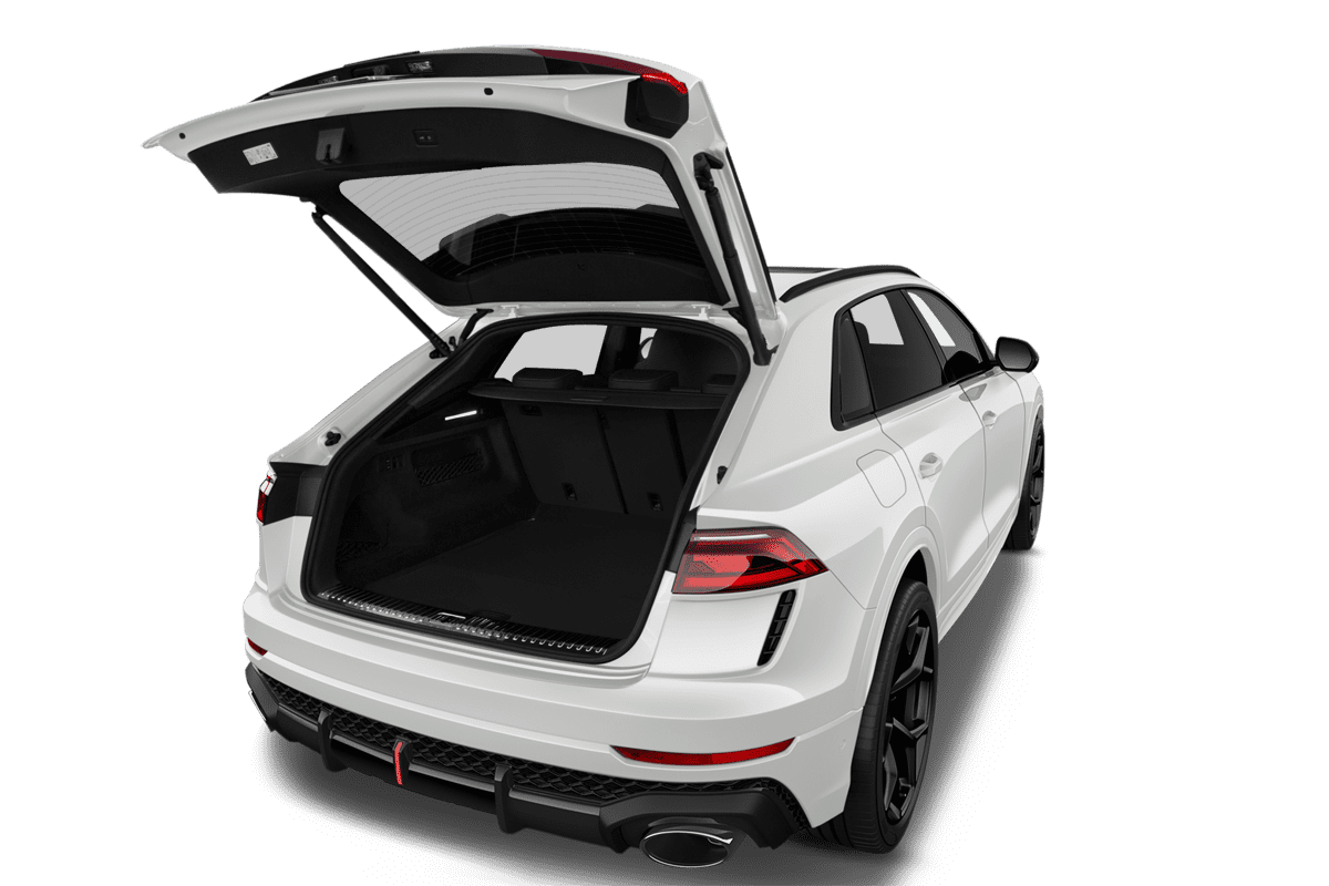 Kofferraum eines Audi RS Q8 SUV
