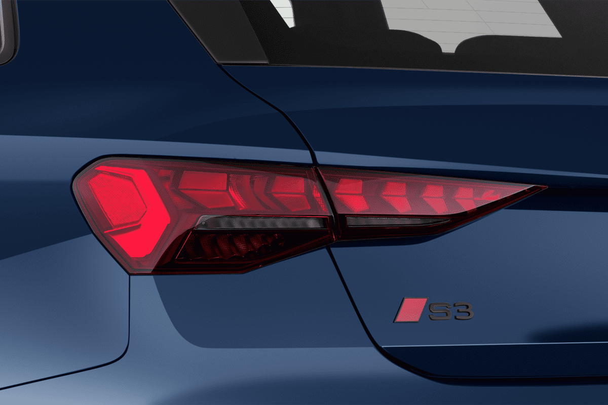 Heckleuchten eines Audi S3 Sportback 