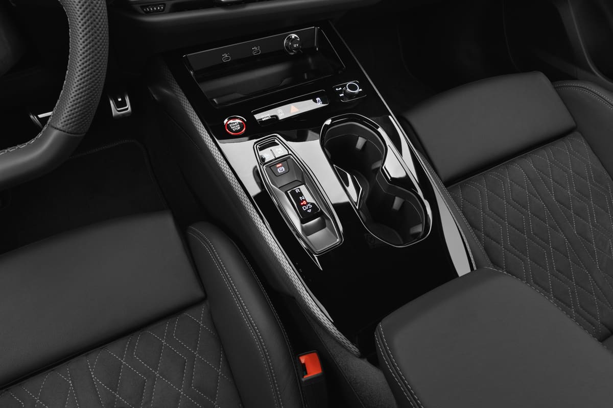 Schaltknüppel eines Audi S5 Avant 