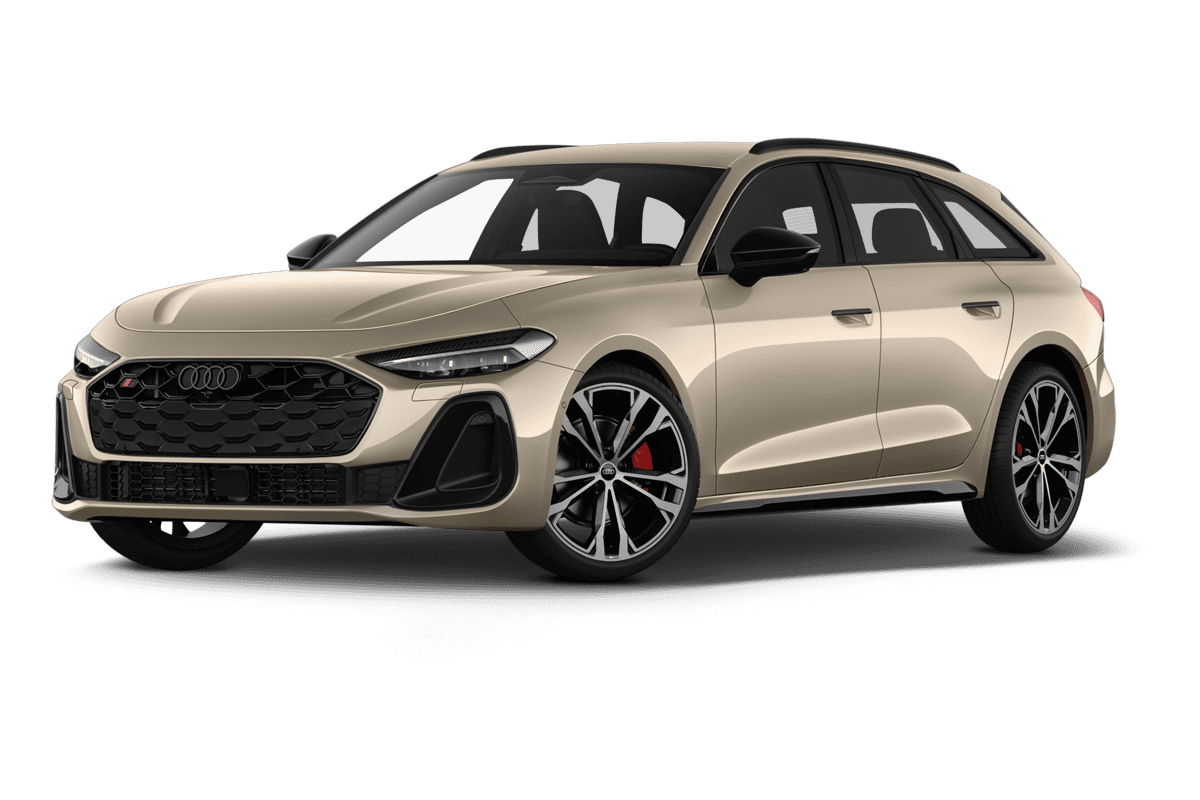 Tiefe, schräge Heckansicht eines Audi S5 Avant , freigestellt