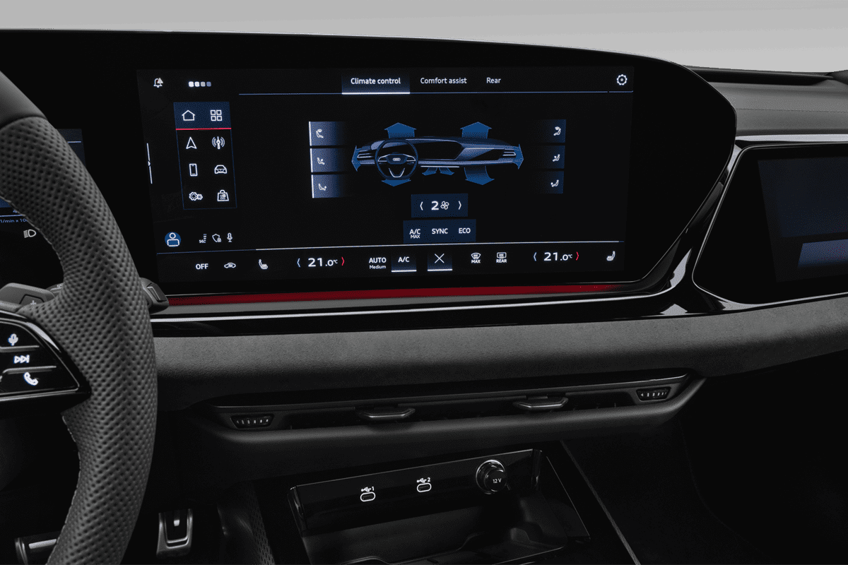 Klimasteuerung eines Audi S5 Avant 