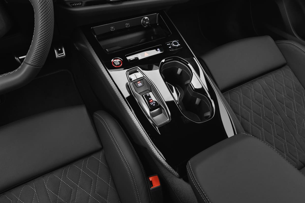 Schaltknüppel eines Audi S5 Avant