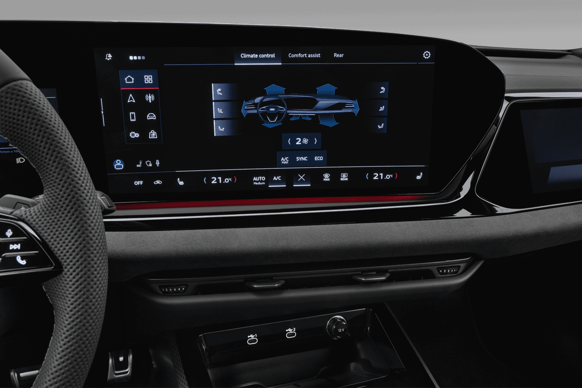 Klimasteuerung eines Audi S5 Avant