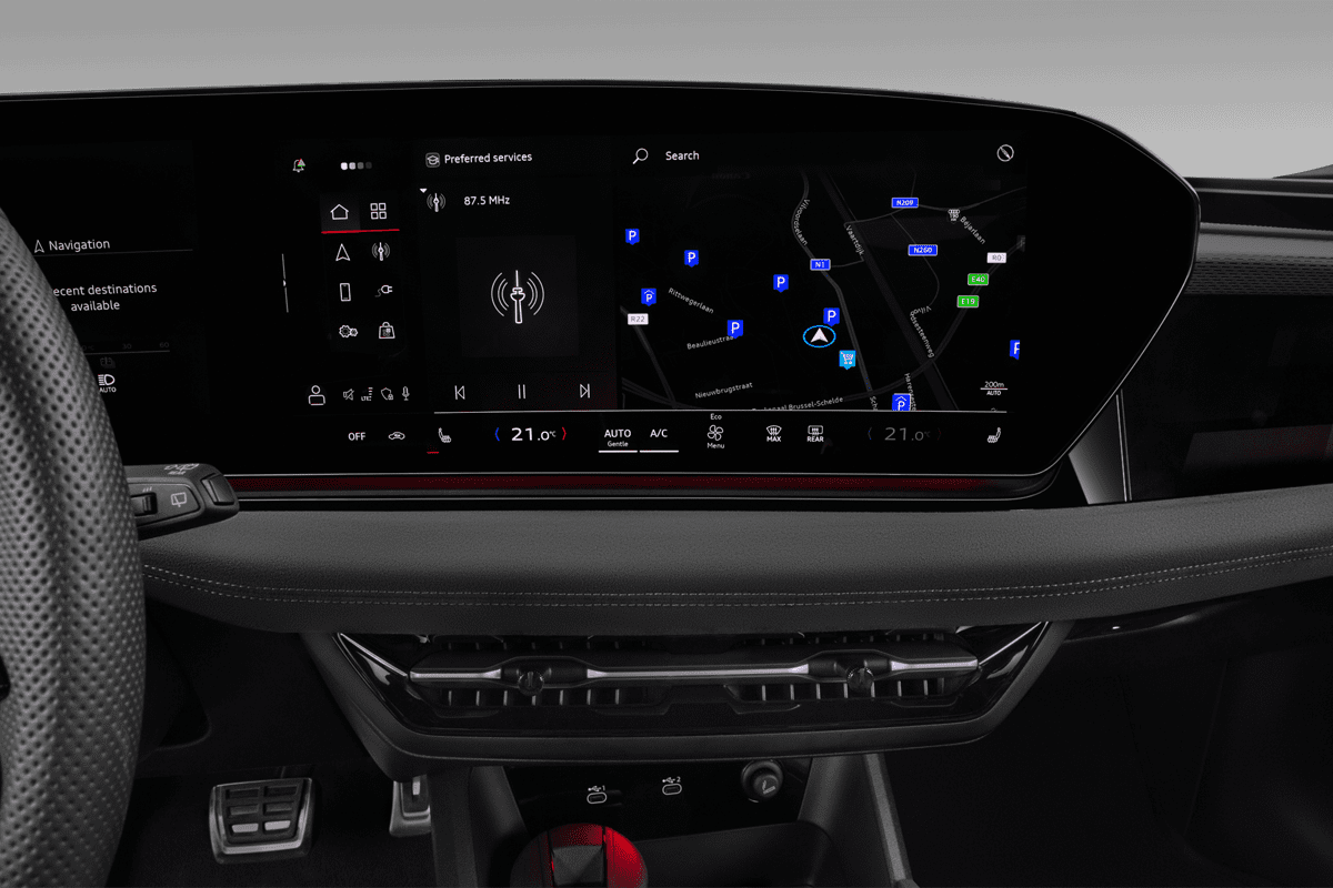 Mittelkonsole eines Audi S6 Avant e-tron 