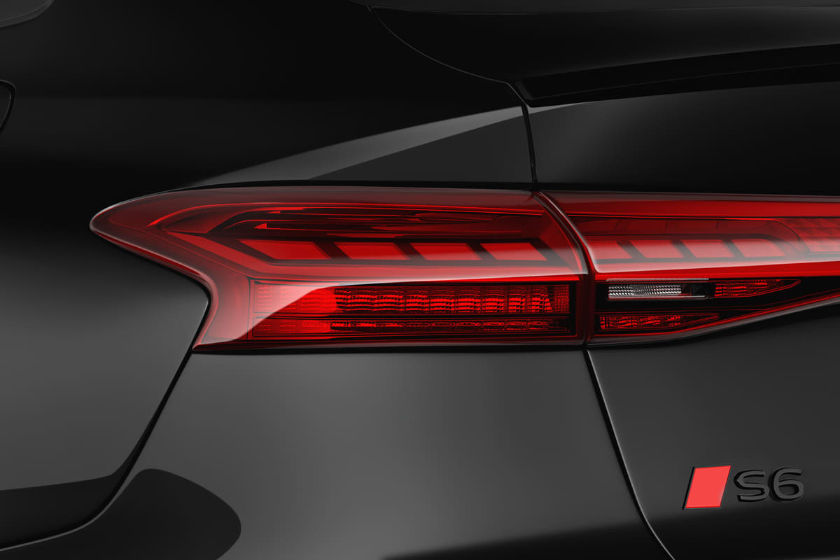 Heckleuchten eines Audi S6 Sportback e-tron 