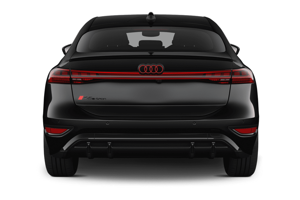 Heckansicht eines Audi A6 Sportback e-tron 