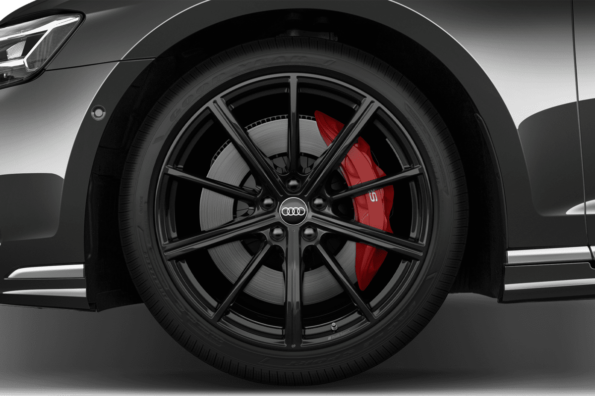 Radkappe oder Felge eines Audi S8