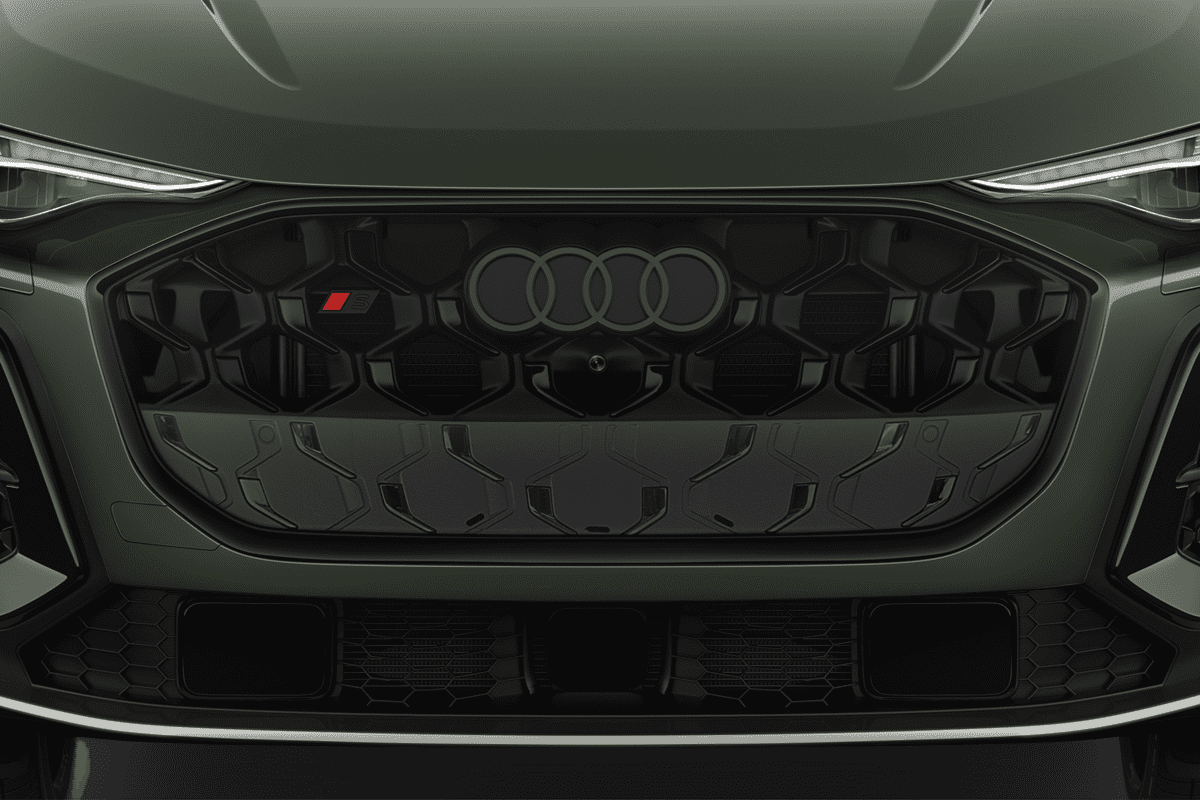 Kühlergrill eines Audi SQ5 SUV