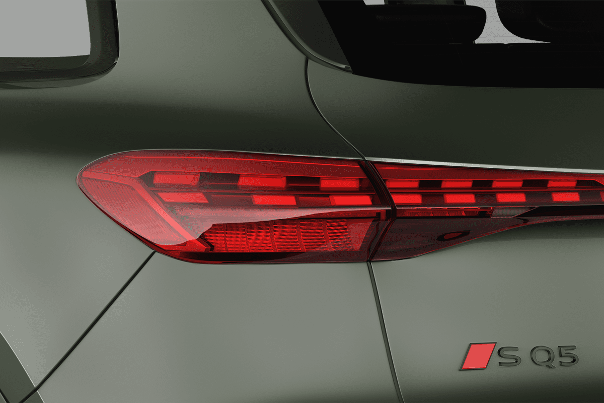 Heckleuchten eines Audi SQ5 SUV