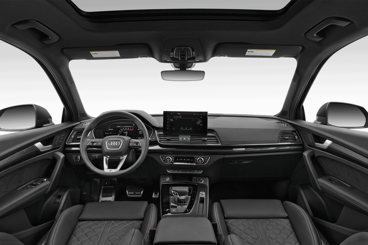 Armaturenbrett eines Audi SQ5 Sportback 