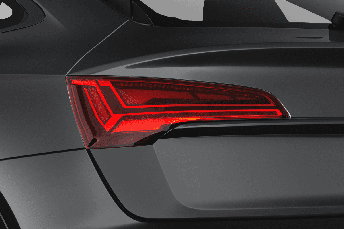 Heckleuchten eines Audi SQ5 Sportback 