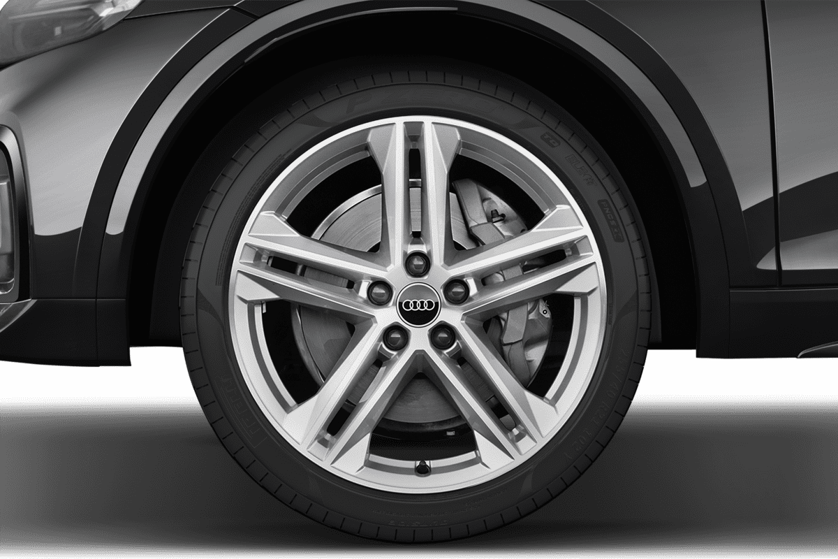 Radkappe oder Felge eines Audi SQ5 Sportback 