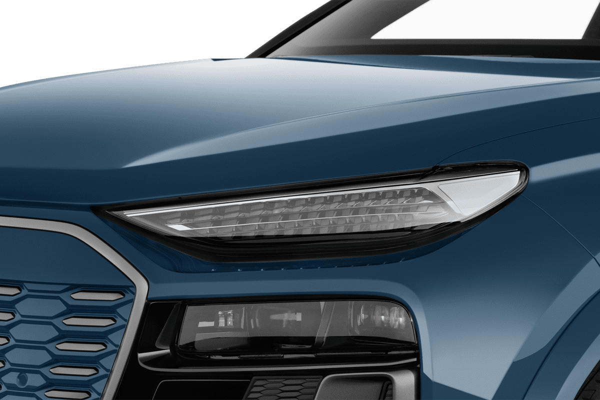 Frontscheinwerfer eines Audi SQ6 SUV e-tron