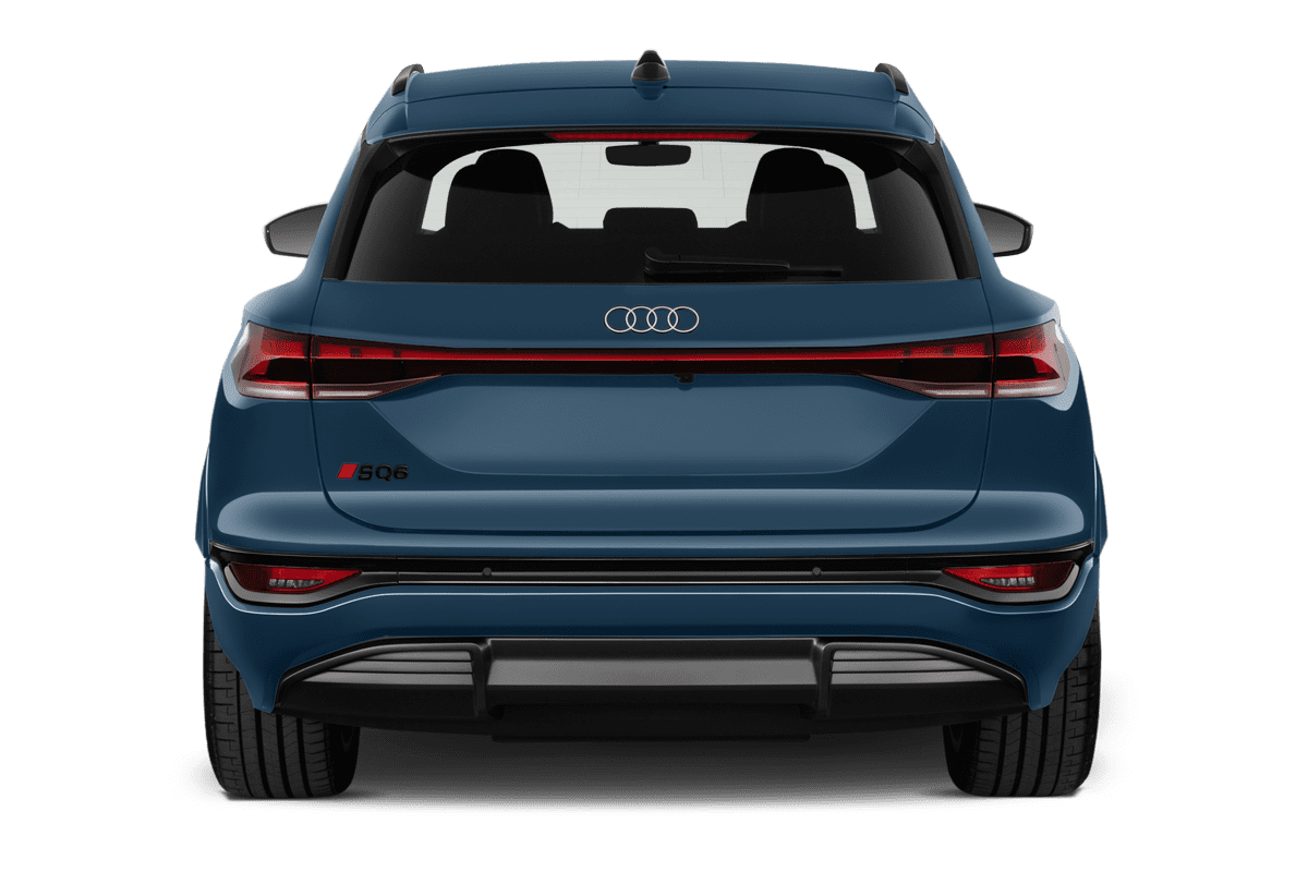 Heckansicht eines Audi SQ6 SUV e-tron
