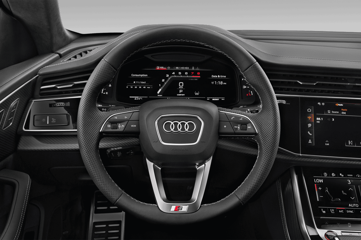 Lenkrad eines Audi SQ8 SUV