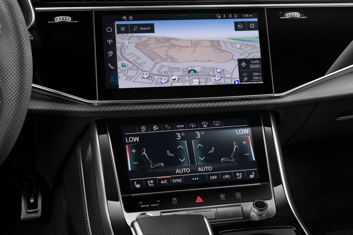 Mittelkonsole eines Audi Q8 SUV