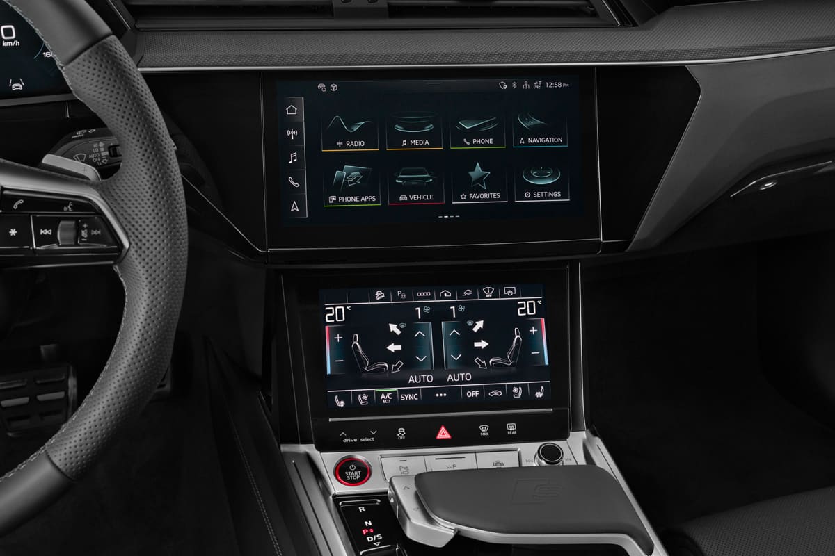 Mittelkonsole eines Audi SQ8 e-tron Sportback