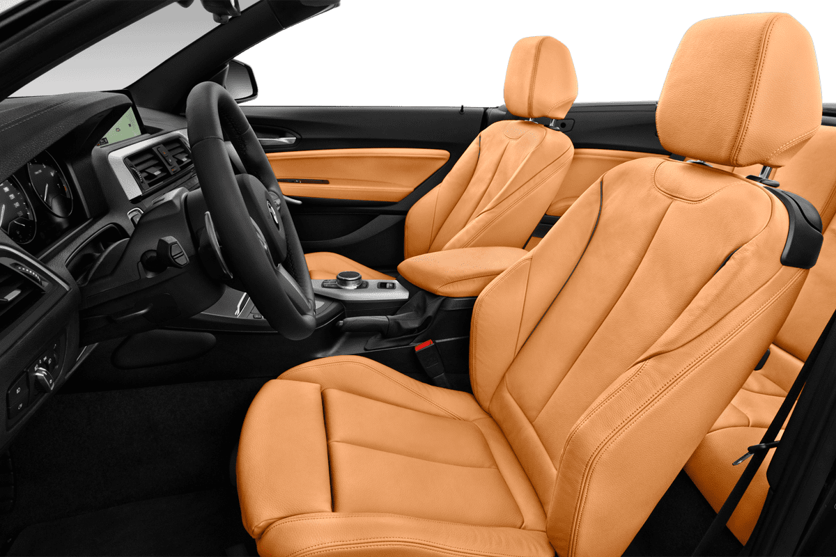Vordersitze eines BMW 2er Cabrio