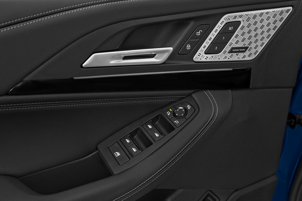 Türsteuerung eines BMW 2er Active Tourer Plug-in-Hybrid 