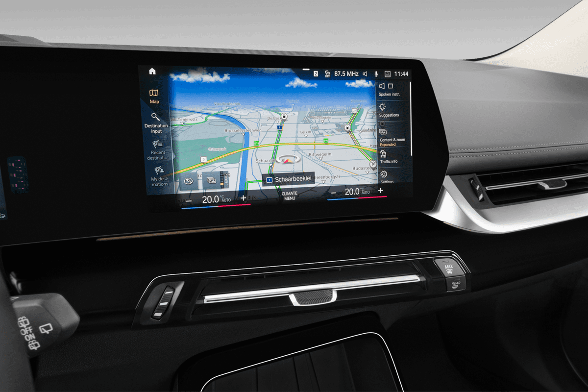 Mittelkonsole eines BMW 2er Active Tourer Plug-in-Hybrid 