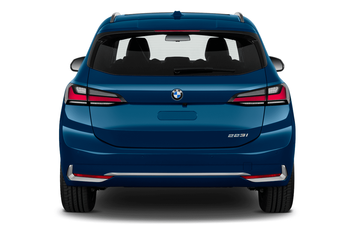 Heckansicht eines BMW 2er Active Tourer Plug-in-Hybrid 