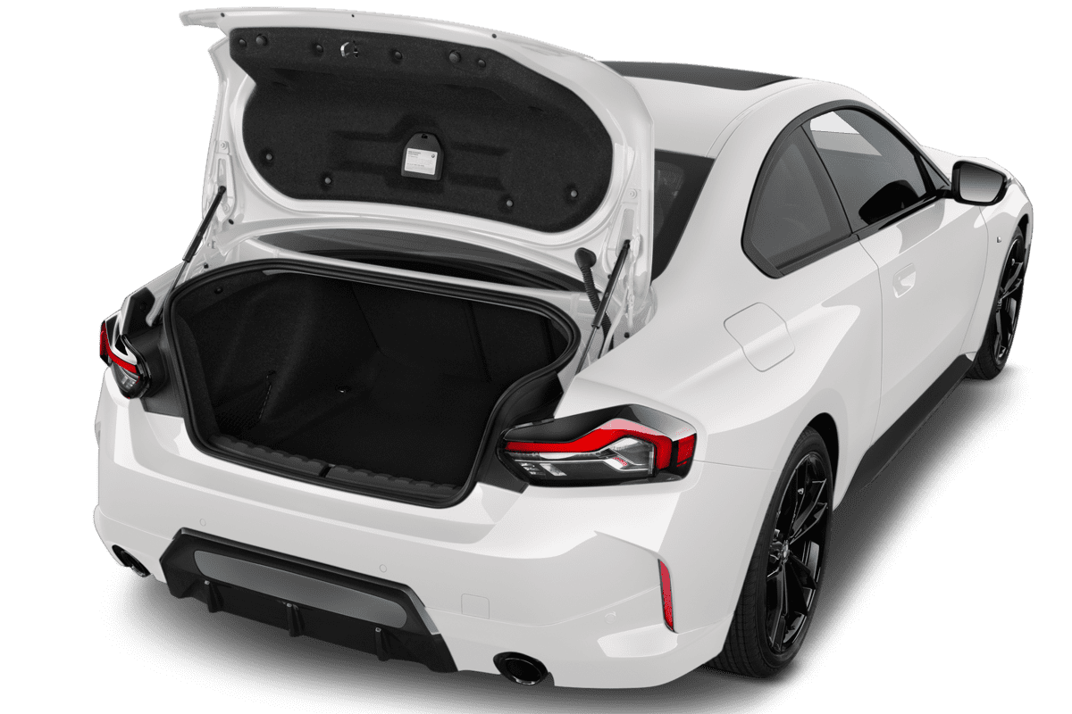 Kofferraum eines BMW 2er Coupé 