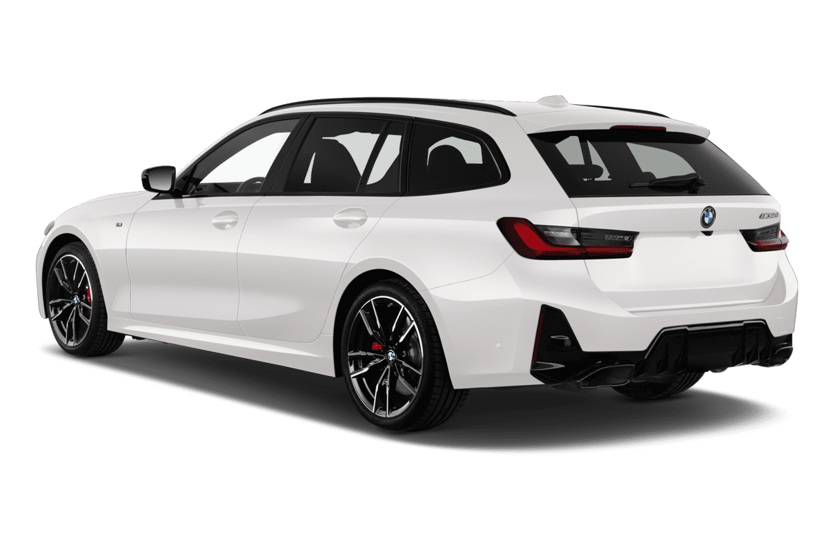 SchrƤge Heckansicht eines BMW 3er Touring, freigestellt