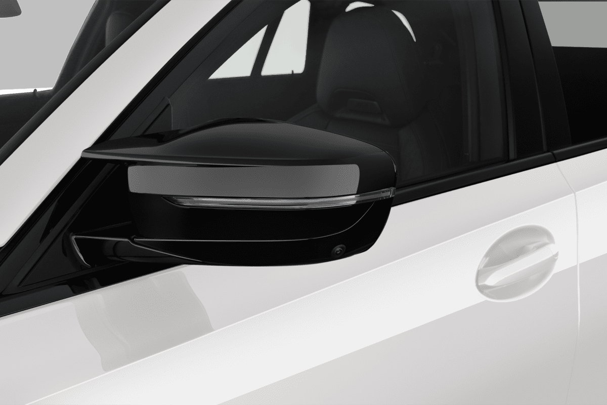 Rückspiegel eines BMW 3er Touring