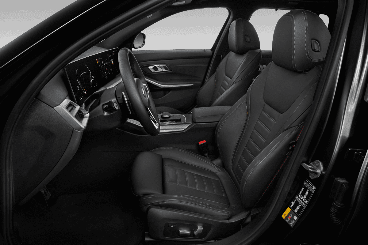 Vordersitze eines BMW 3er Touring Plug-in-Hybrid