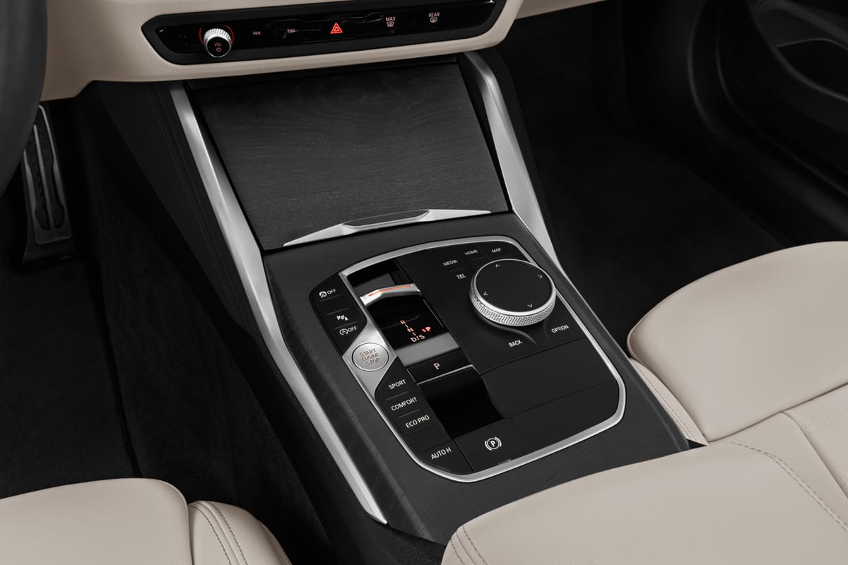 Schaltknüppel eines BMW 4er Cabrio 