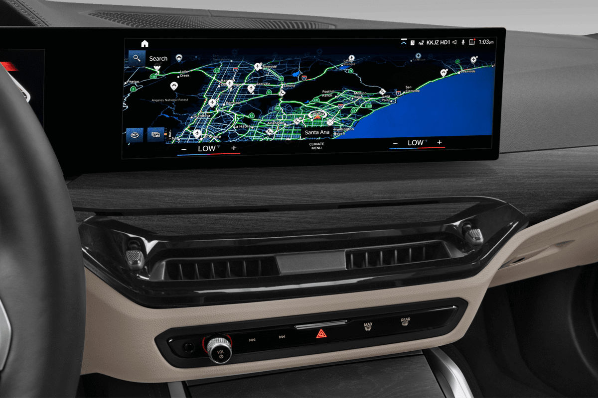 Mittelkonsole eines BMW 4er Cabrio 