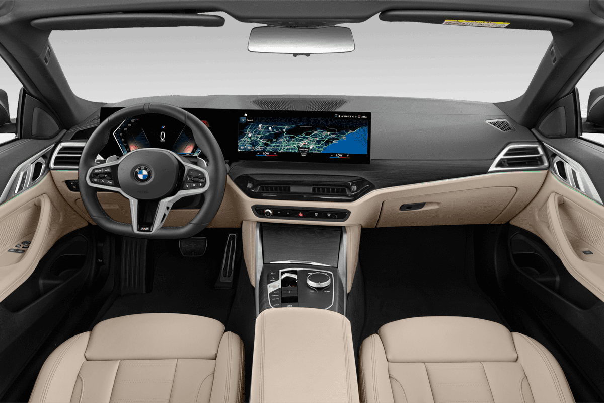 Armaturenbrett eines BMW 4er Cabrio 