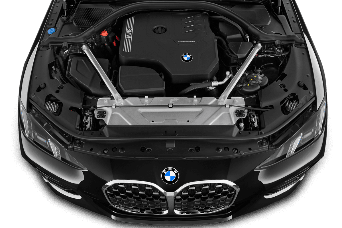 Motorraum eines BMW 4er Cabrio 