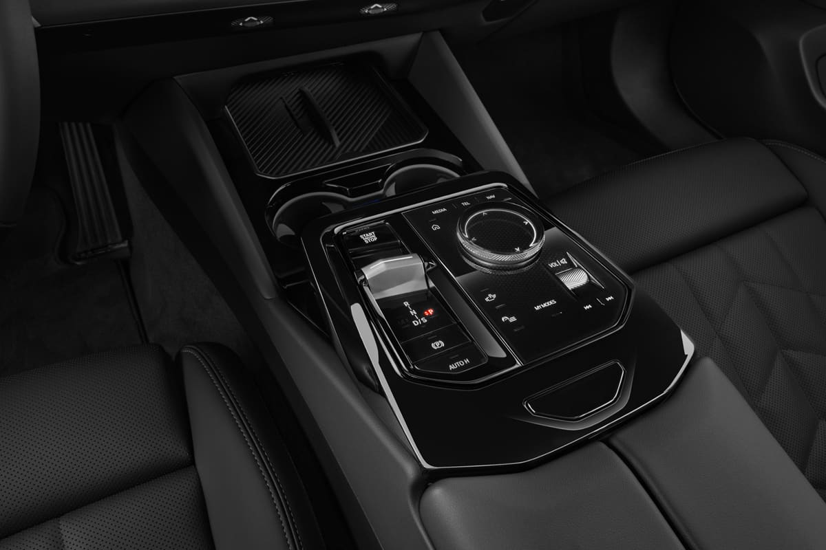 Schaltknüppel eines BMW 5er Limousine