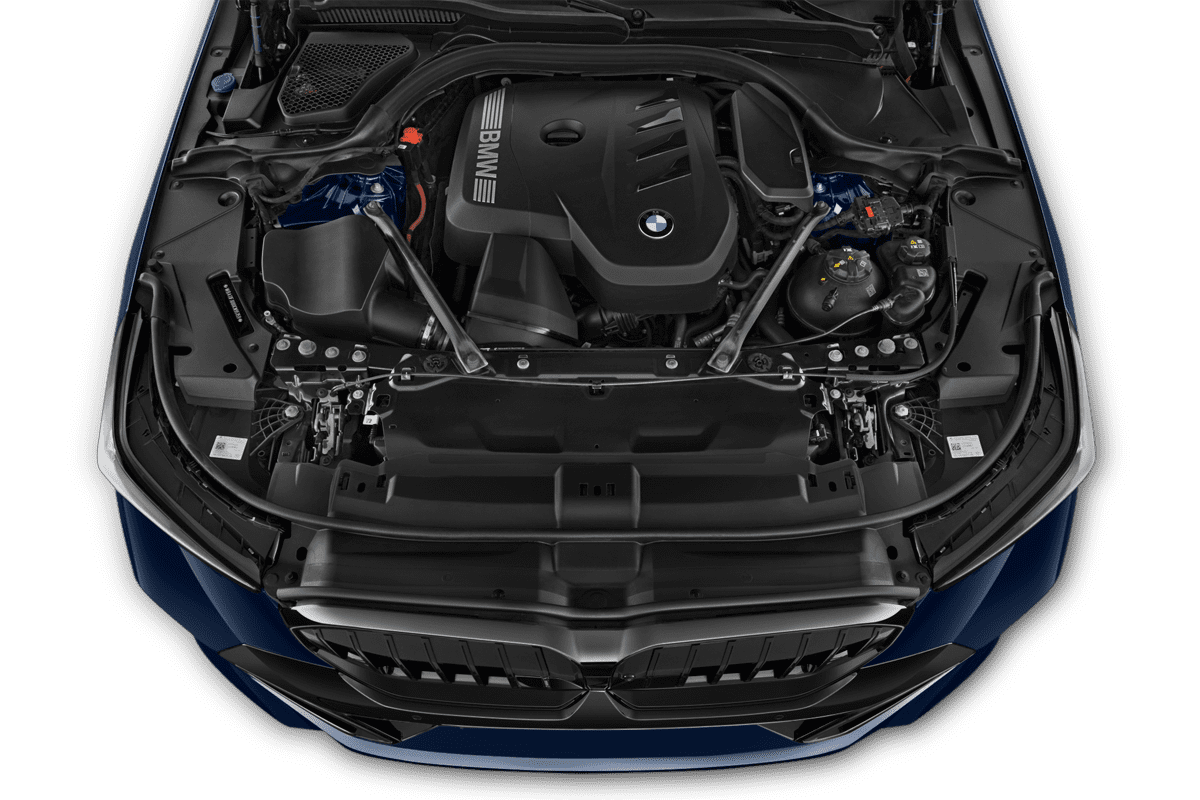 Motorraum eines BMW 5er Limousine Plug-in-Hybrid