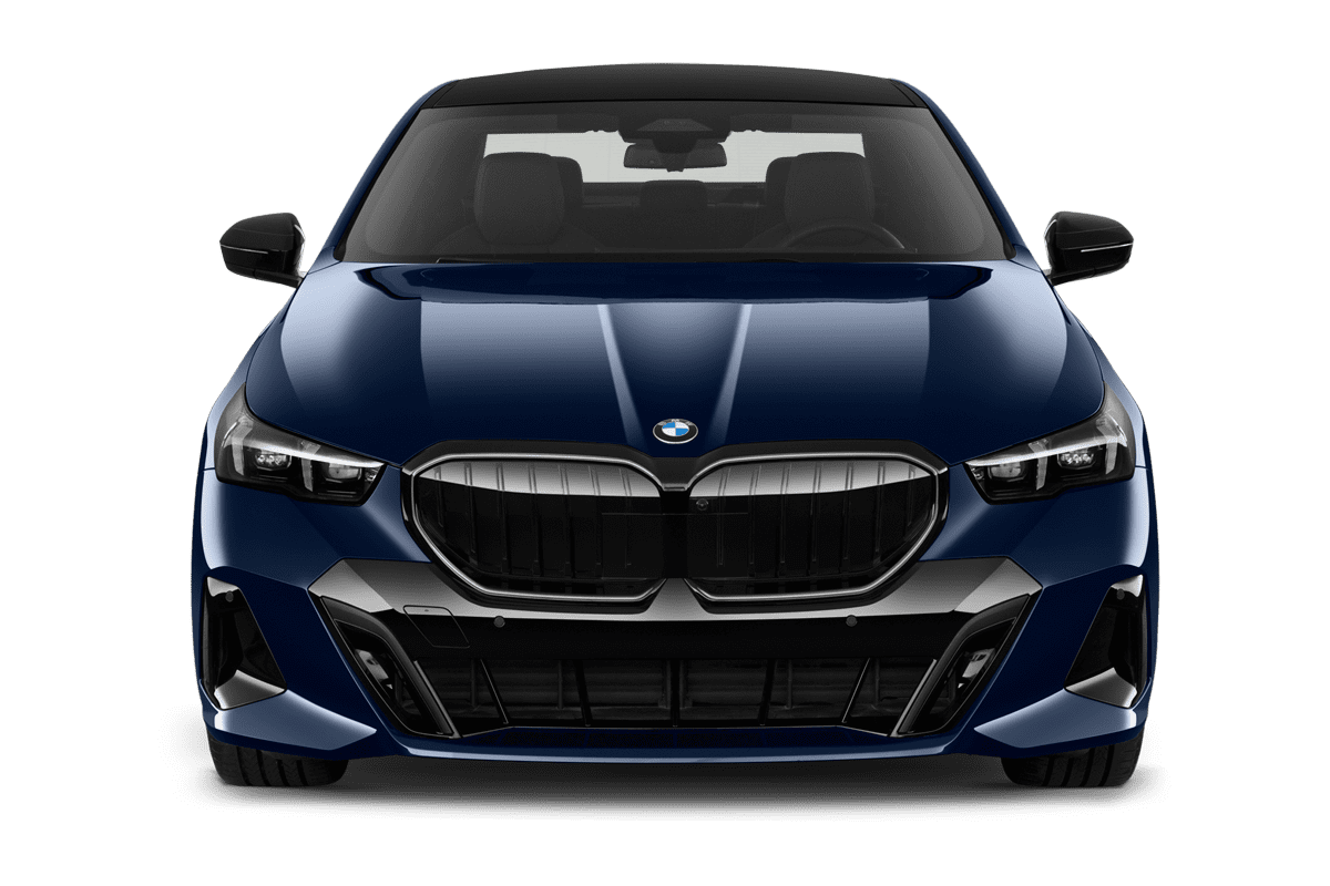 Frontansicht eines BMW 5er Limousine Plug-in-Hybrid , freigestellt