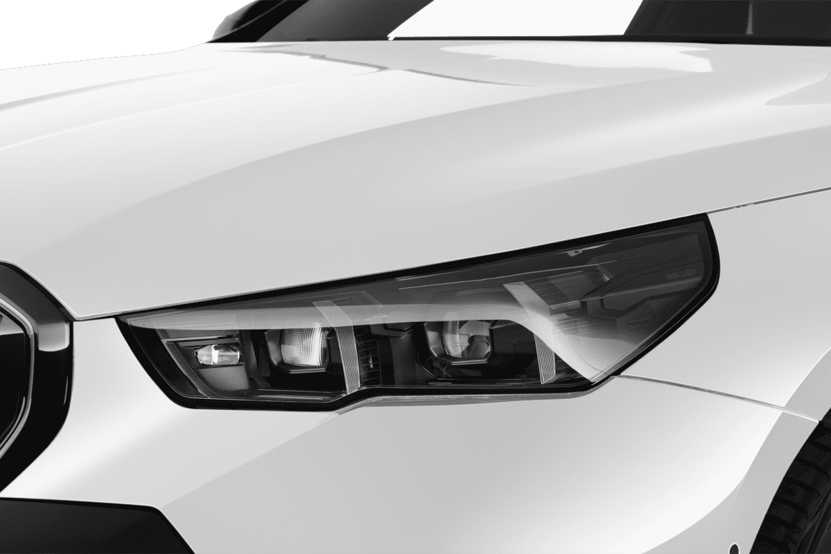 Frontscheinwerfer eines BMW 5er Limousine Plug-in-Hybrid 