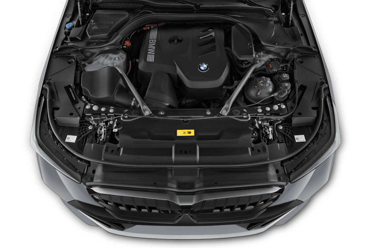 Motorraum eines BMW 5er Touring Plug-in-Hybrid