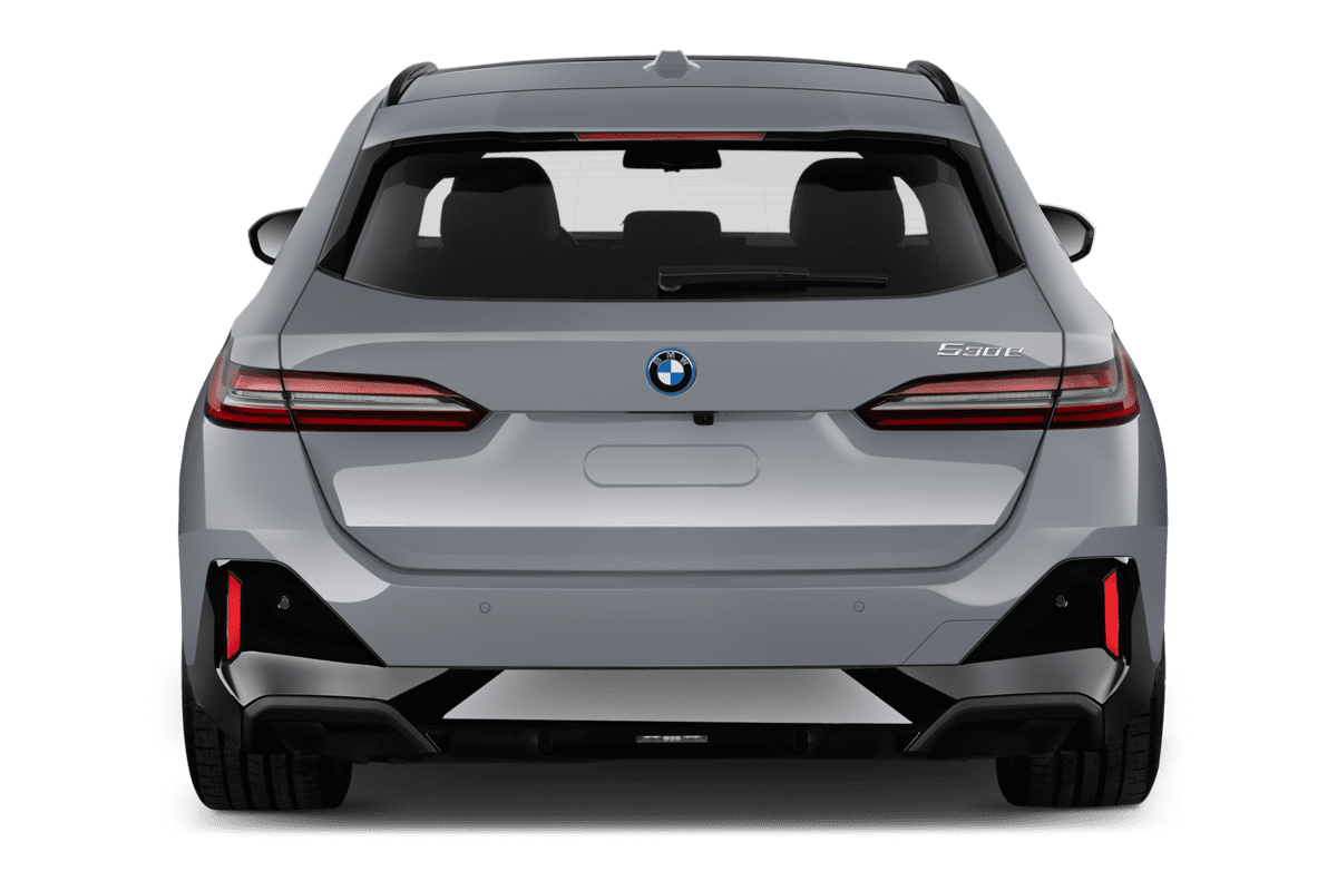 Heckansicht eines BMW 5er Touring Plug-in-Hybrid
