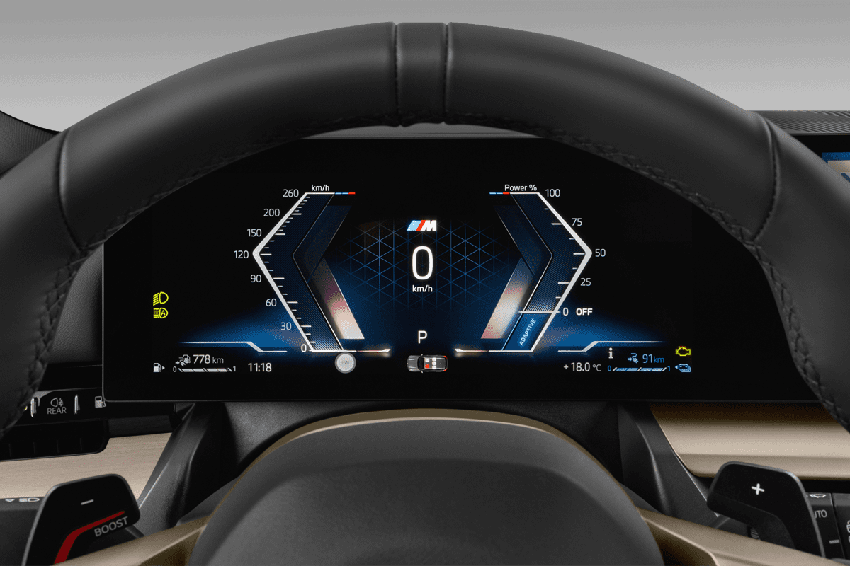 Kombiinstrument eines BMW 5er Touring Plug-in-Hybrid